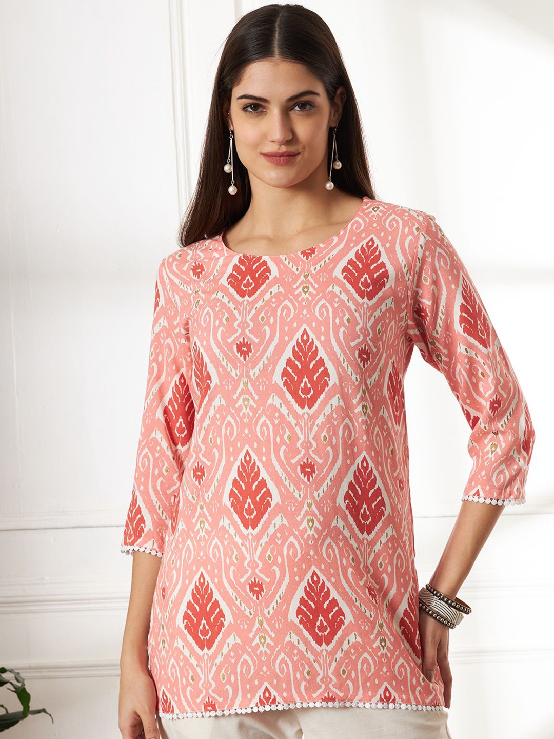 

Anouk Rustic Paisley Women Printed Pure Cotton Kurti, Pink