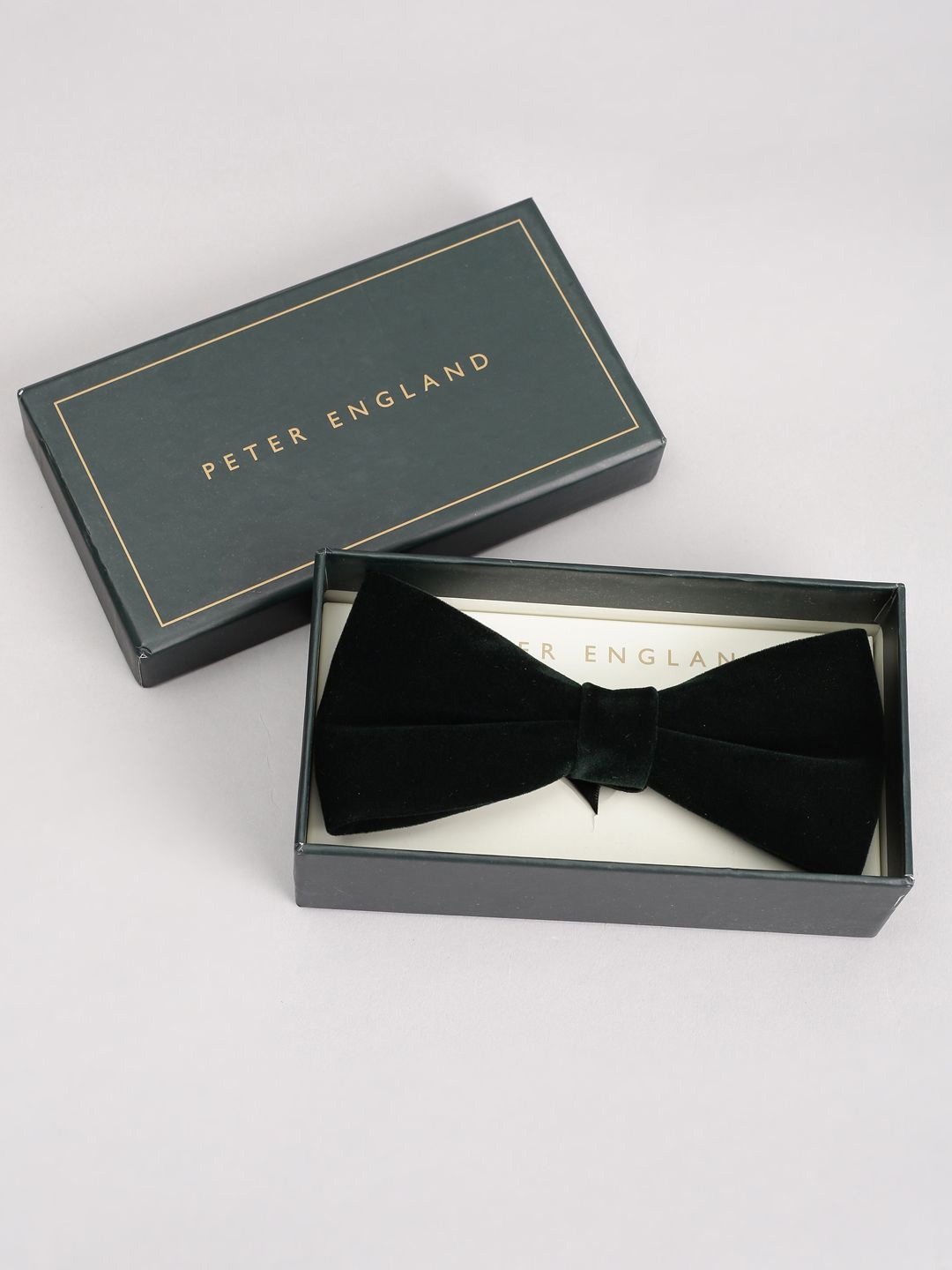 

Peter England Men Bow Tie, Black