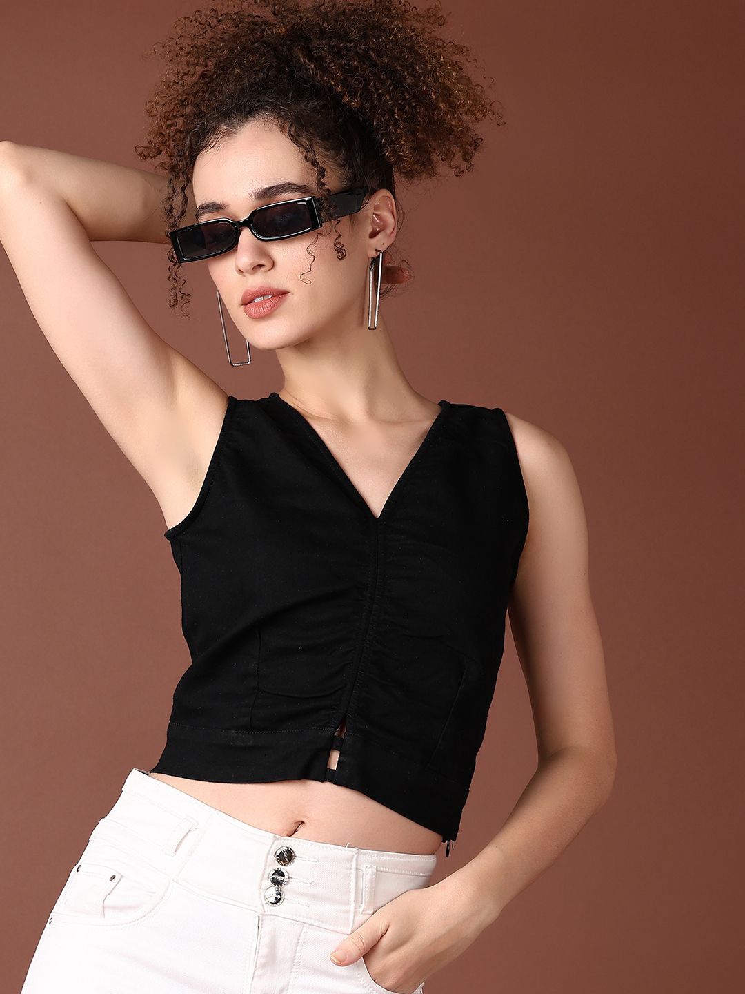 

V-Mart Solid V Neck Cotton Top, Black