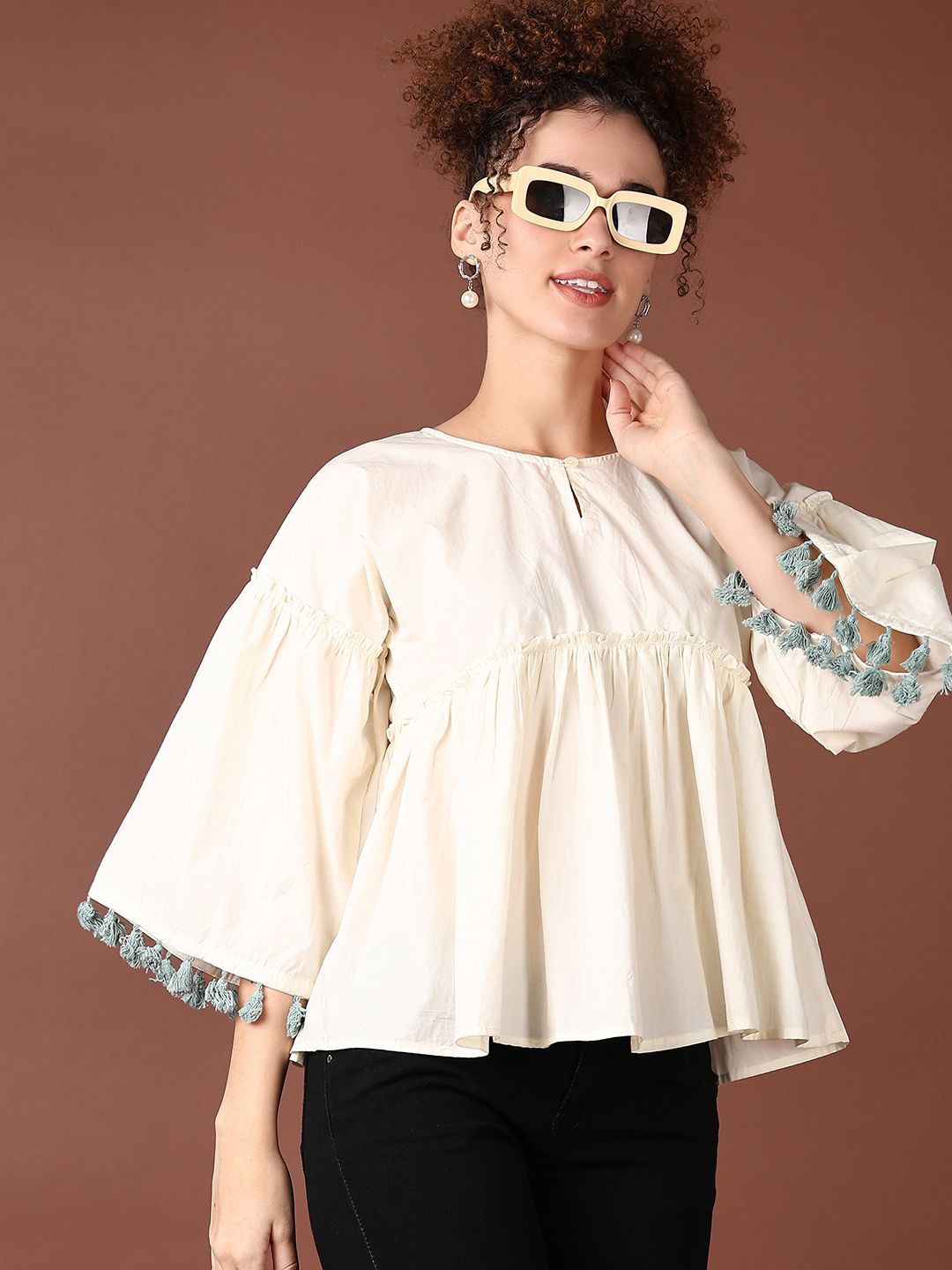 

V-Mart Boat Neck Bell Sleeve Cotton Top, White
