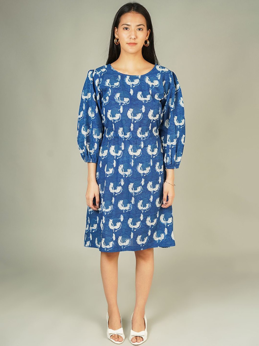 

INDOPHILIA Women Cotton Floral Printed Fit & Flare Midi Dress, Blue