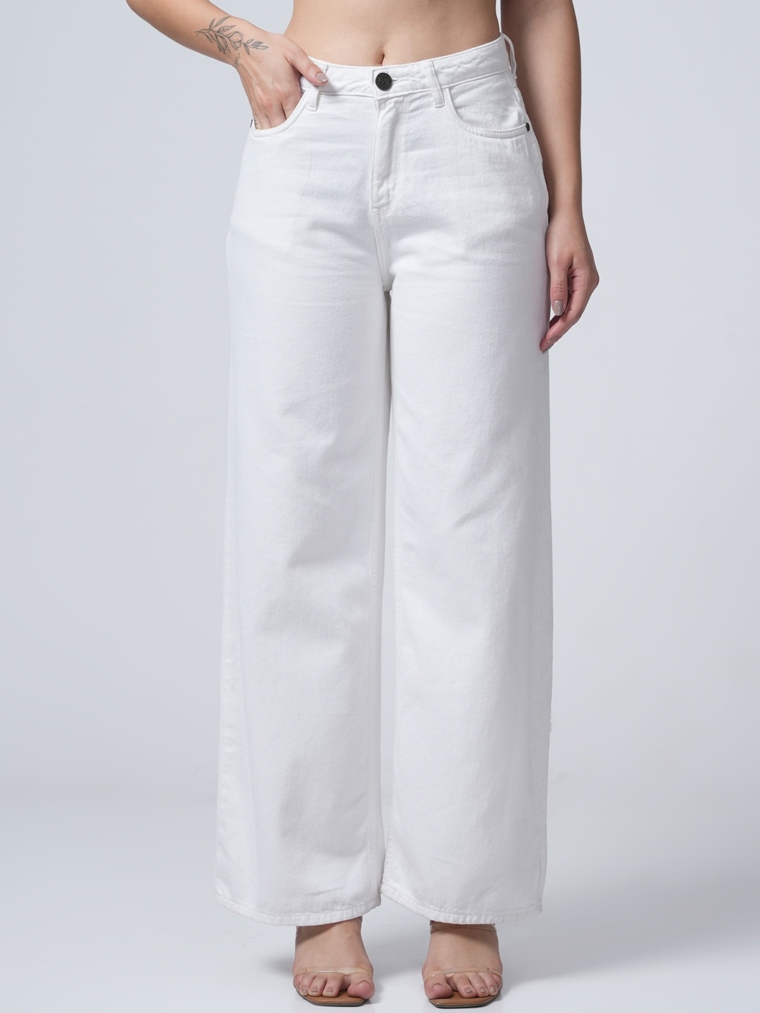 

URBAN POCHE Women Wide Leg High-Rise Cotton Jeans, White