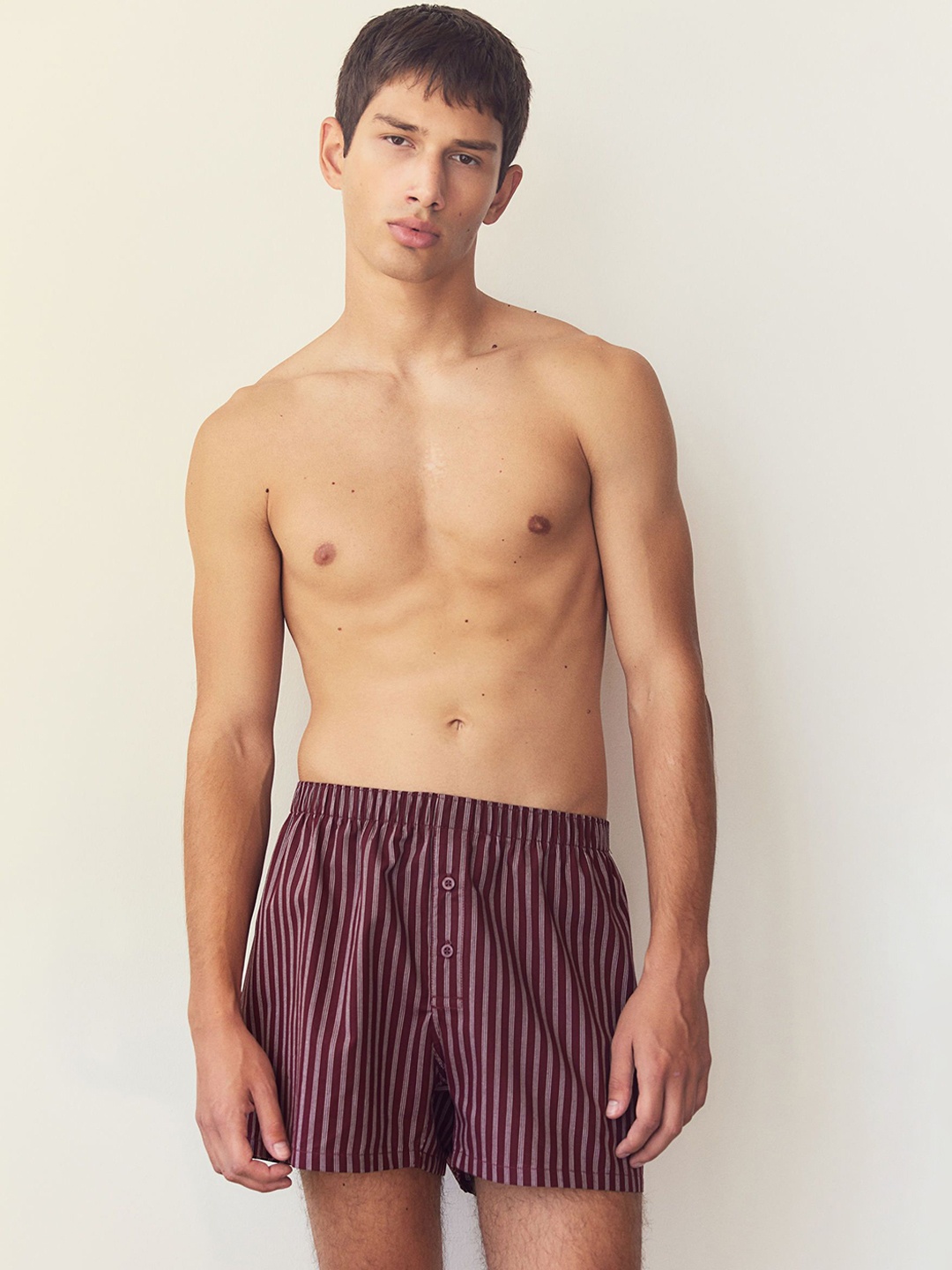

H&M Men Pack of 3 Woven Cotton Boxer Shorts, Red