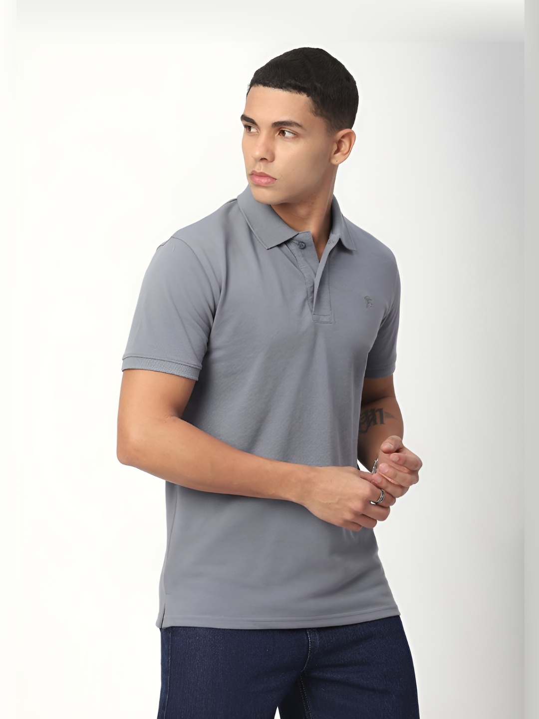 

R&B Men Polo Collar Applique T-shirt, Grey