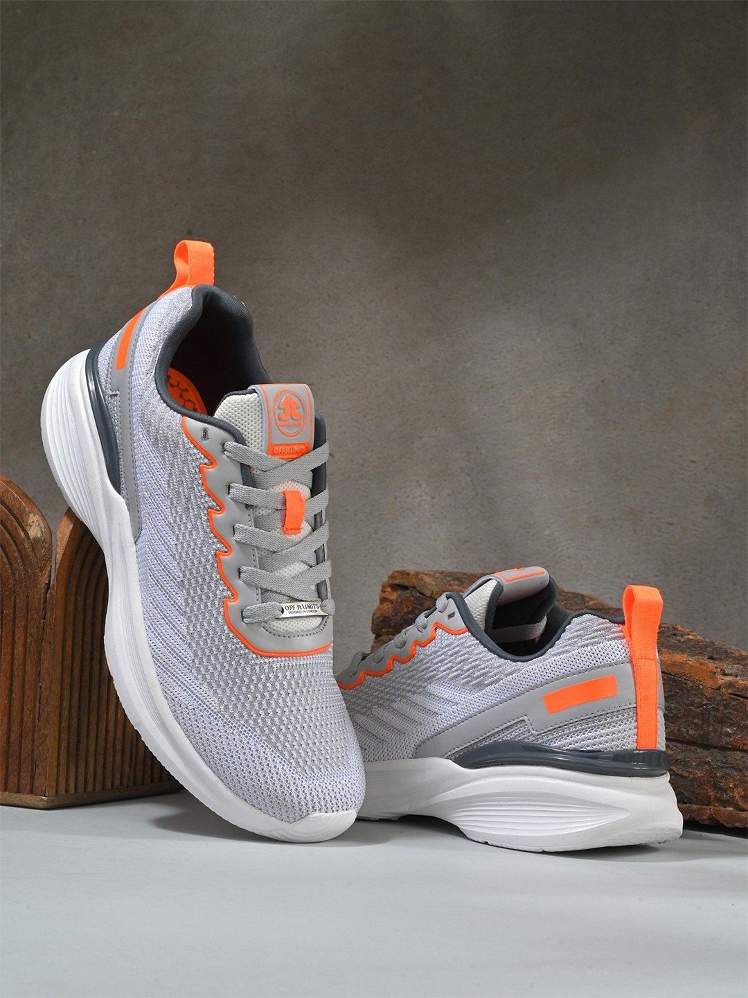 

OFF LIMITS Men Mesh Running Non-Marking Shoes, Grey