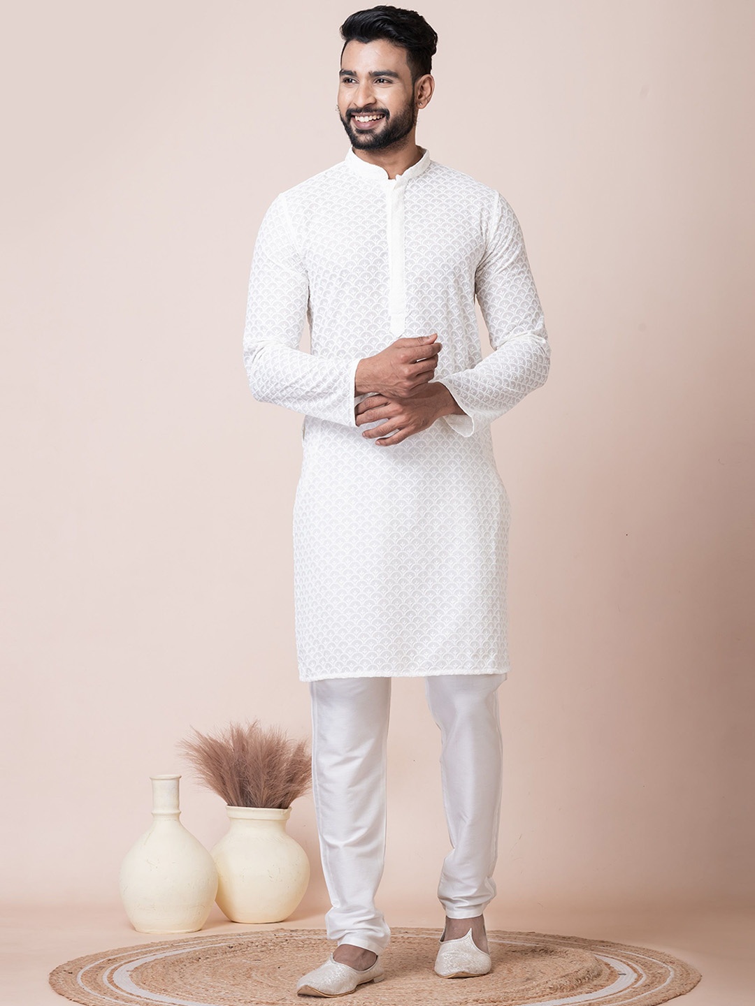 

HERE&NOW Ethnic Motifs Embroidered Chikankari Cotton Straight Kurta, White