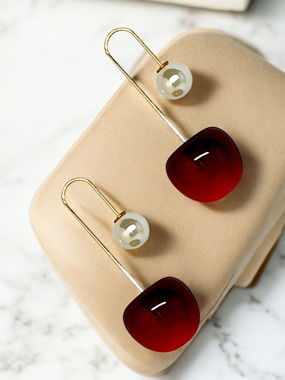 

9blings Gold Plated Pearls Drop Earrings