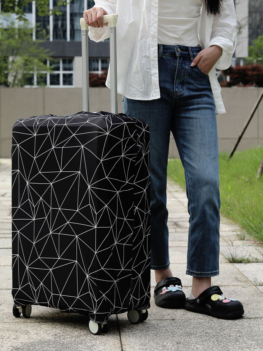

HOKIPO Black Geometric Printed Medium Trolley Suitcase Cover