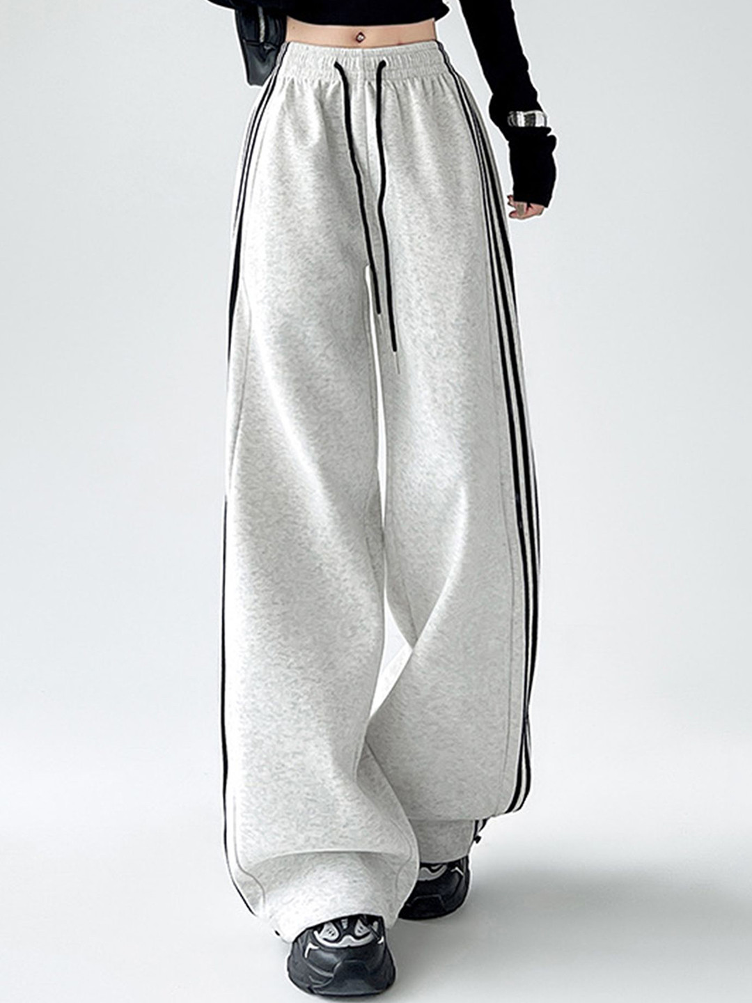 

LULU & SKY Women Loose Fit High-Rise Drawstring Trousers, White