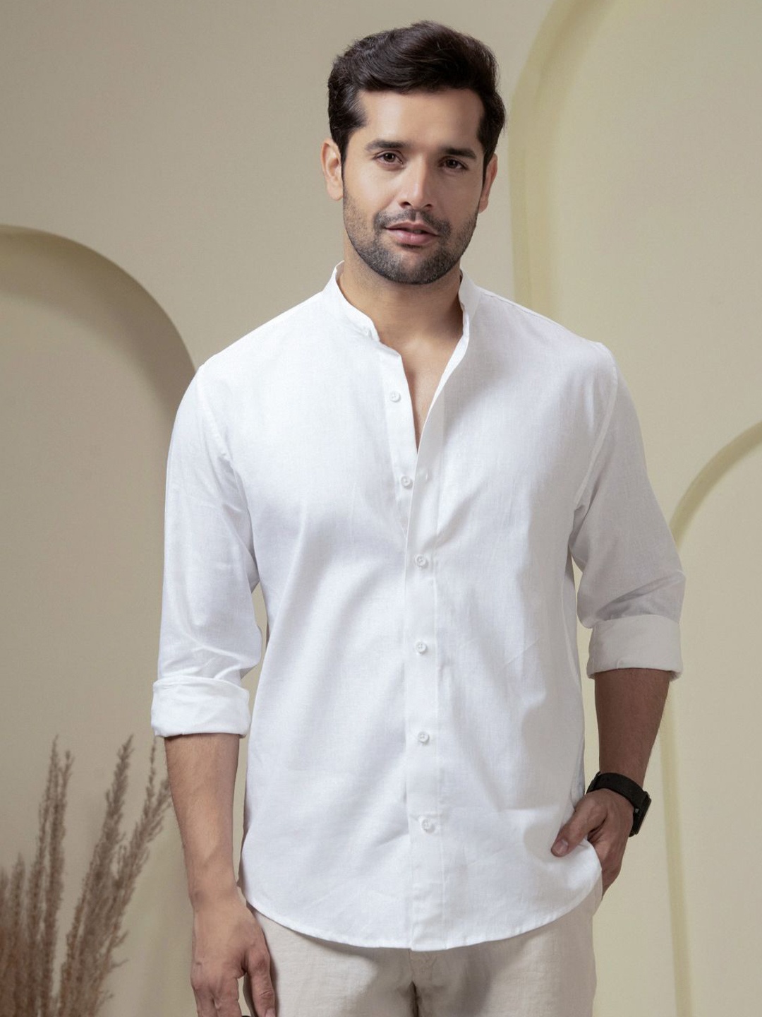 

Perch Men White Linen Cotton Band Collar Solid Shirt