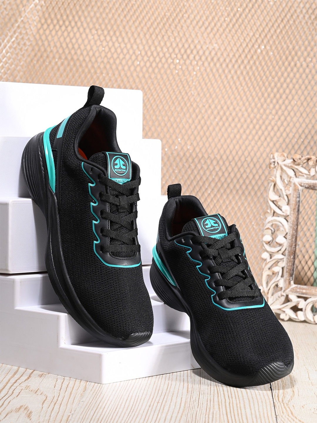 

OFF LIMITS Men Non-Marking Running Shoes, Black