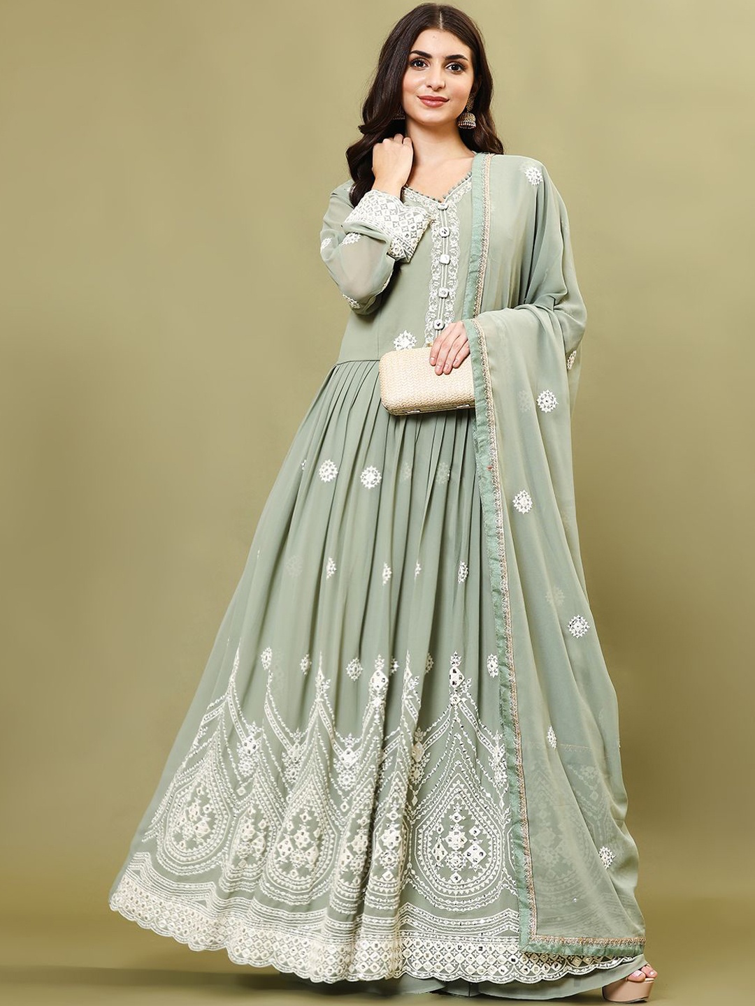 

Meena Bazaar Floral Embroidered V-Neck Anarkali Kurta With Trousers & Dupatta, Green