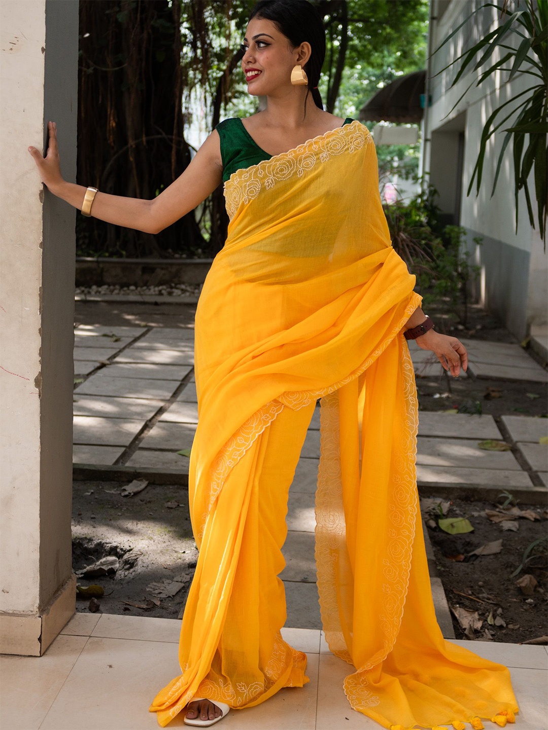 

Uttariya Pure Mul Cotton All Over Pearl Finish Embroidered Saree, Yellow