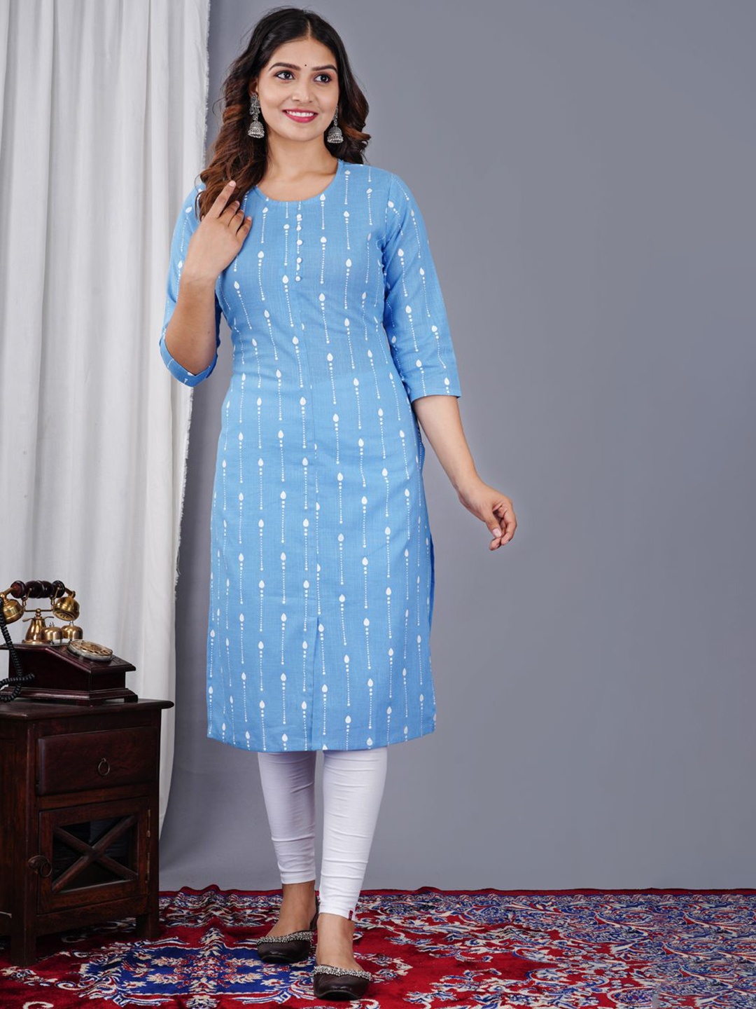 

Amudee Fashion Geometric Printed Round Neck Three-Quarter Sleeves Pure Cotton Kurta, Blue