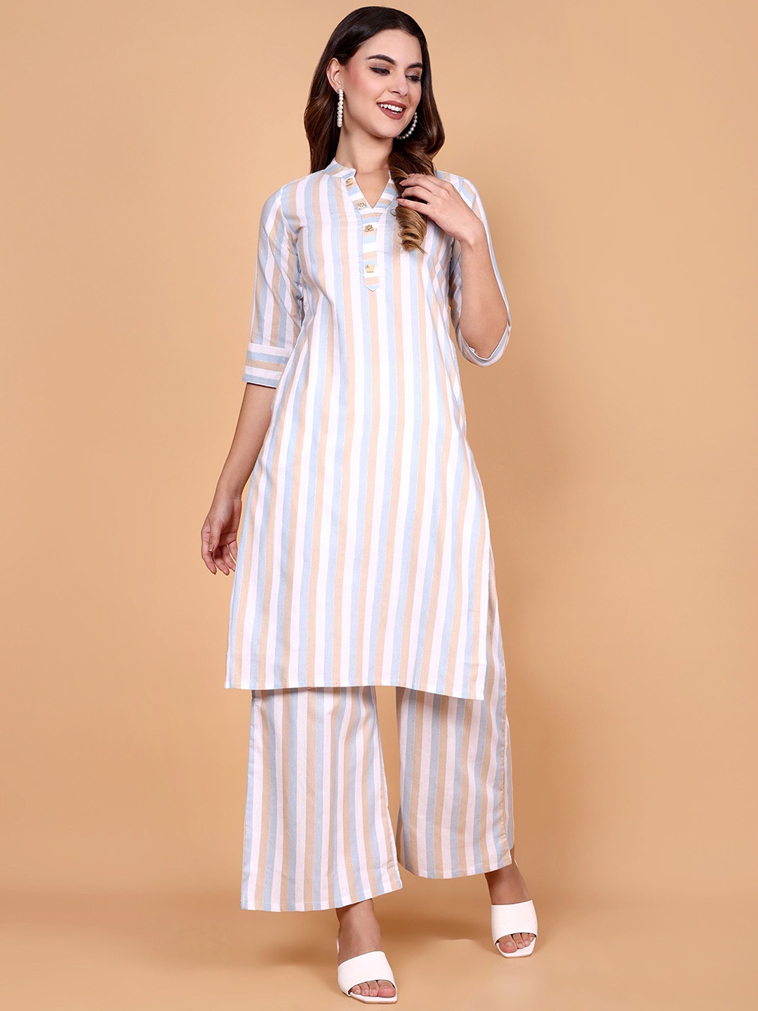 

Vastara the Label Striped Mandarin Collar Kurta with Palazzos, Blue