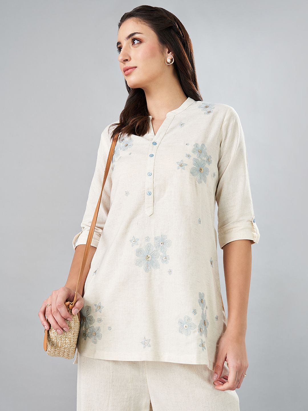 

RANGMANCH BY PANTALOONS Women Cotton Mandarin Collar Casual Tunic, Off white