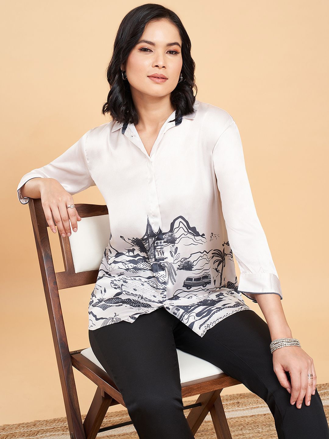 

Marigold Lane Women Graphic Printed Shirt Style Top, Grey