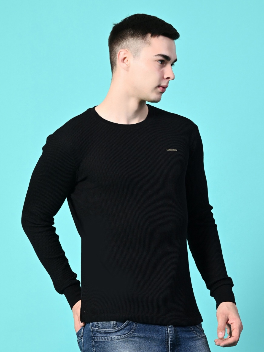 

STARFOX Men Typography Printed Round Neck Cotton Slim Fit T-shirt, Black