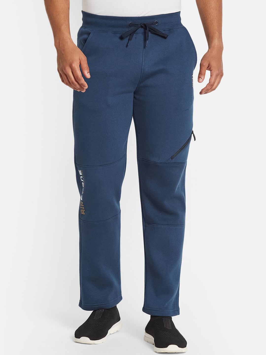 

Octave Men Regular Fit Mid-Rise Track Pants, Blue