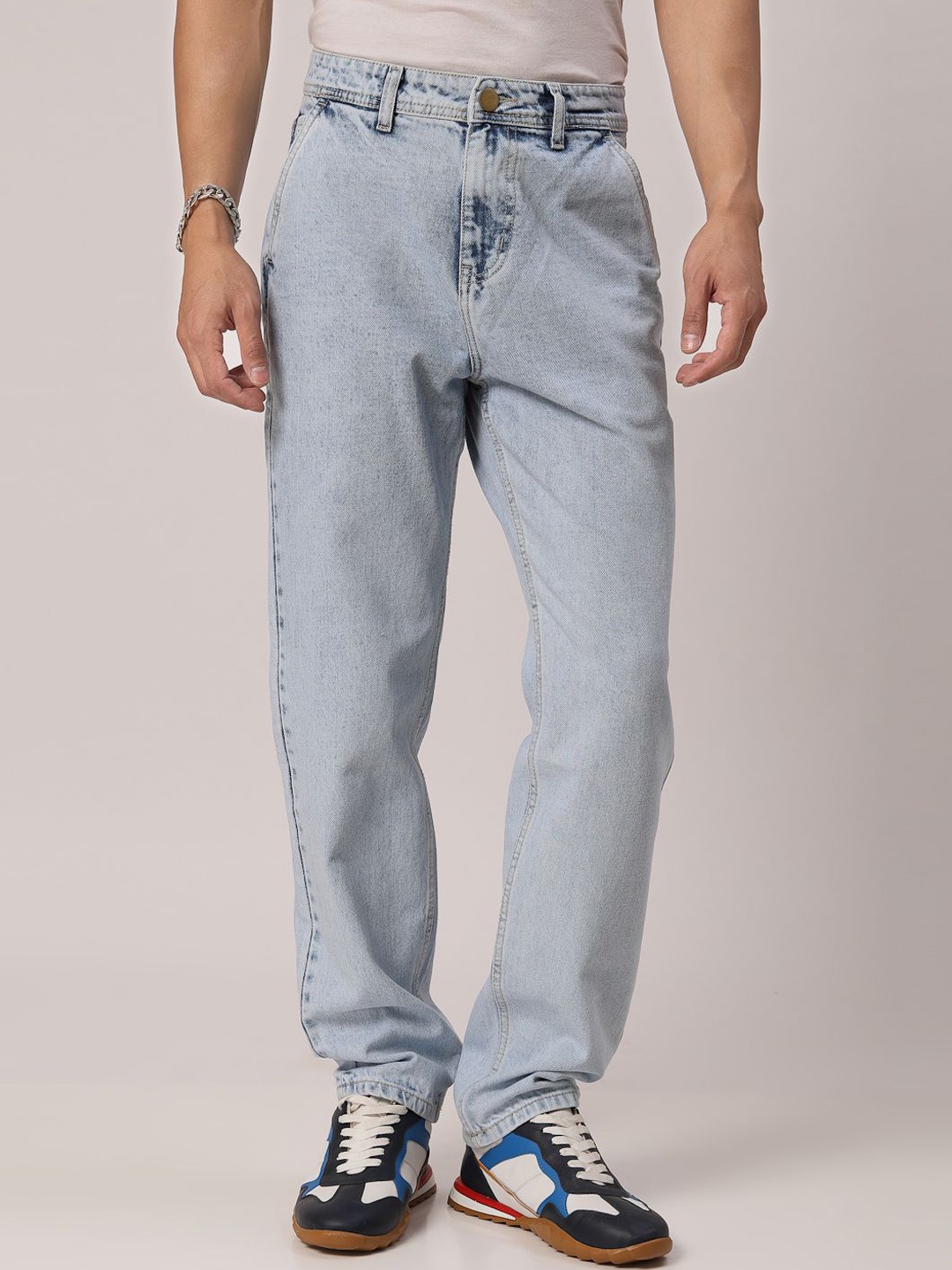 

Style Quotient Men Cotton Relaxed Fit Heavy Fade Clean Look Jeans, Blue