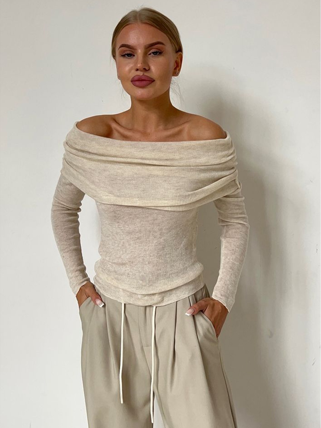 

LULU & SKY Women Off-Shoulder Long Sleeves Bardot Top, Beige