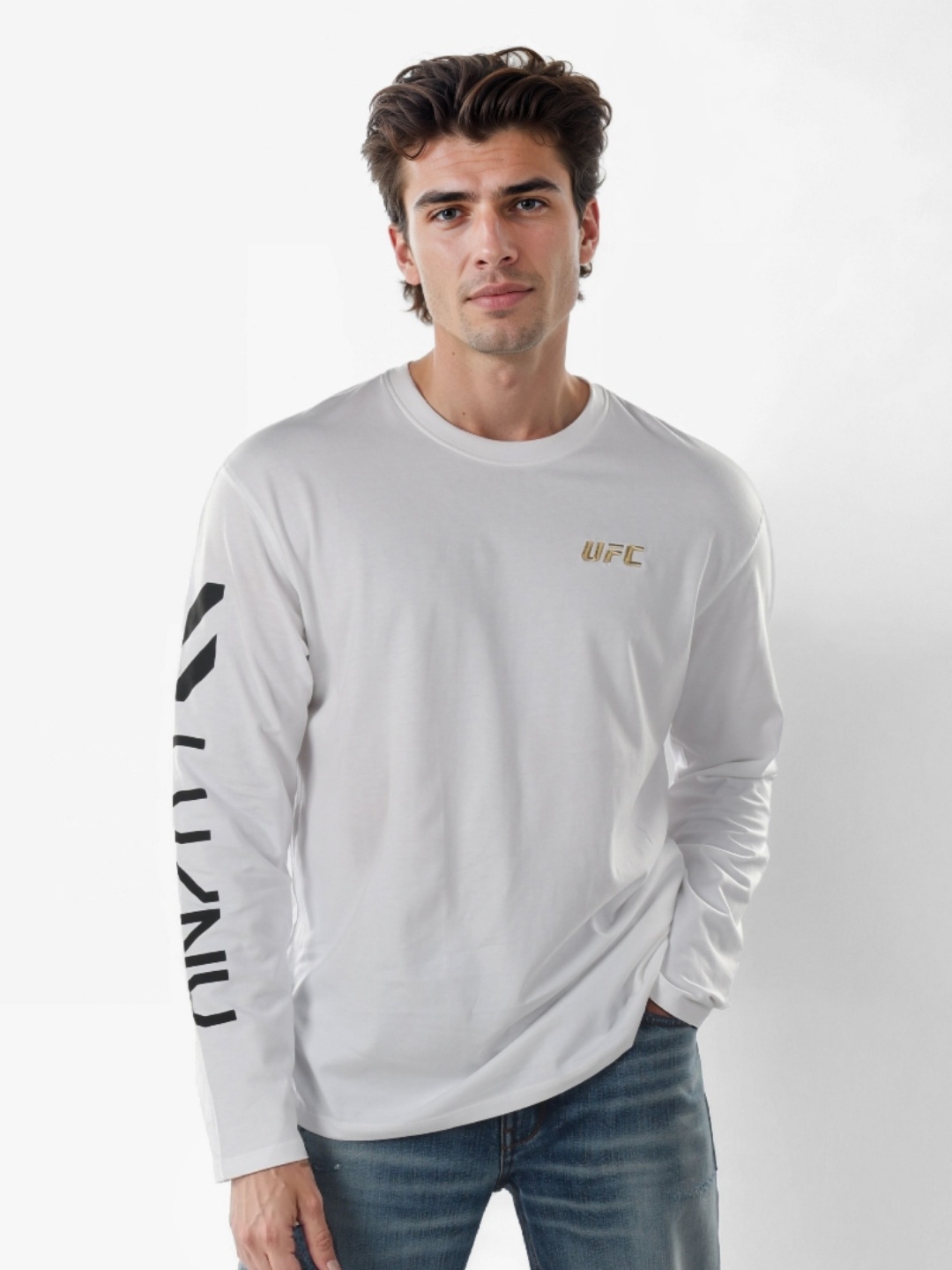 

Celio Men Typography Printed Round Neck Cotton Oversized T-shirt, White