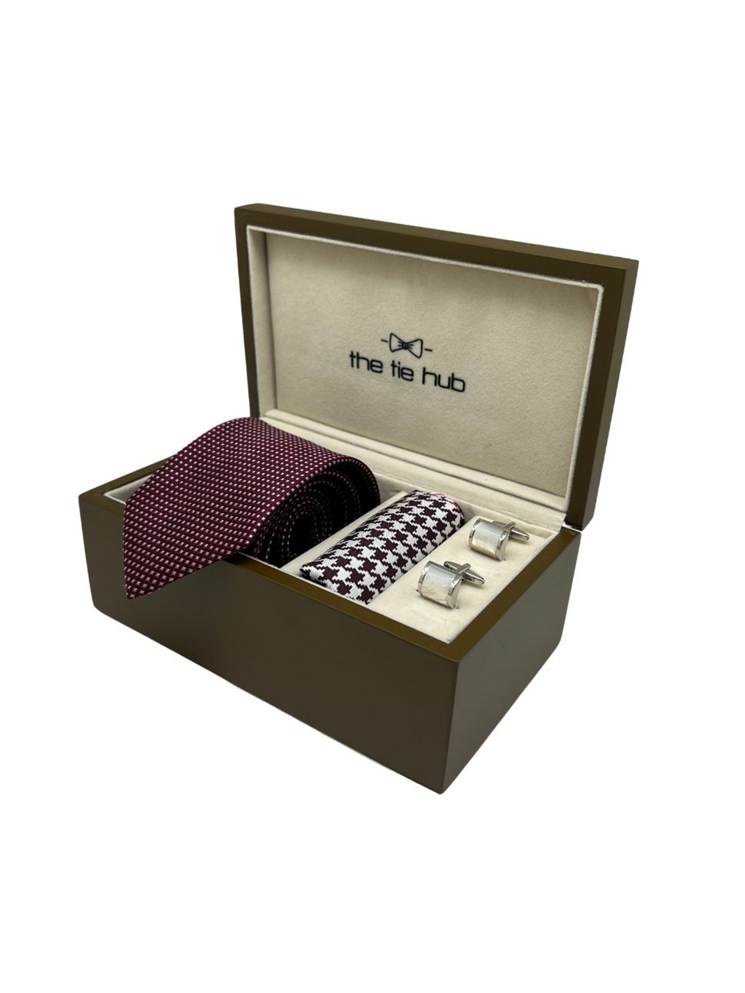 

The Tie Hub Men Accessory Gift Set, Silver