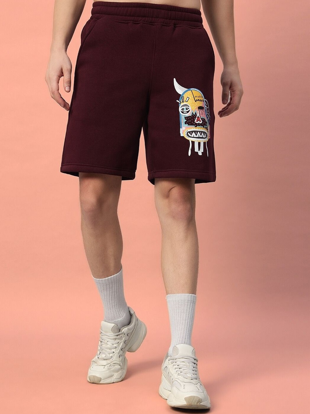 

WEARDUDS Men Graphic Printed Regular Fit Shorts, Burgundy