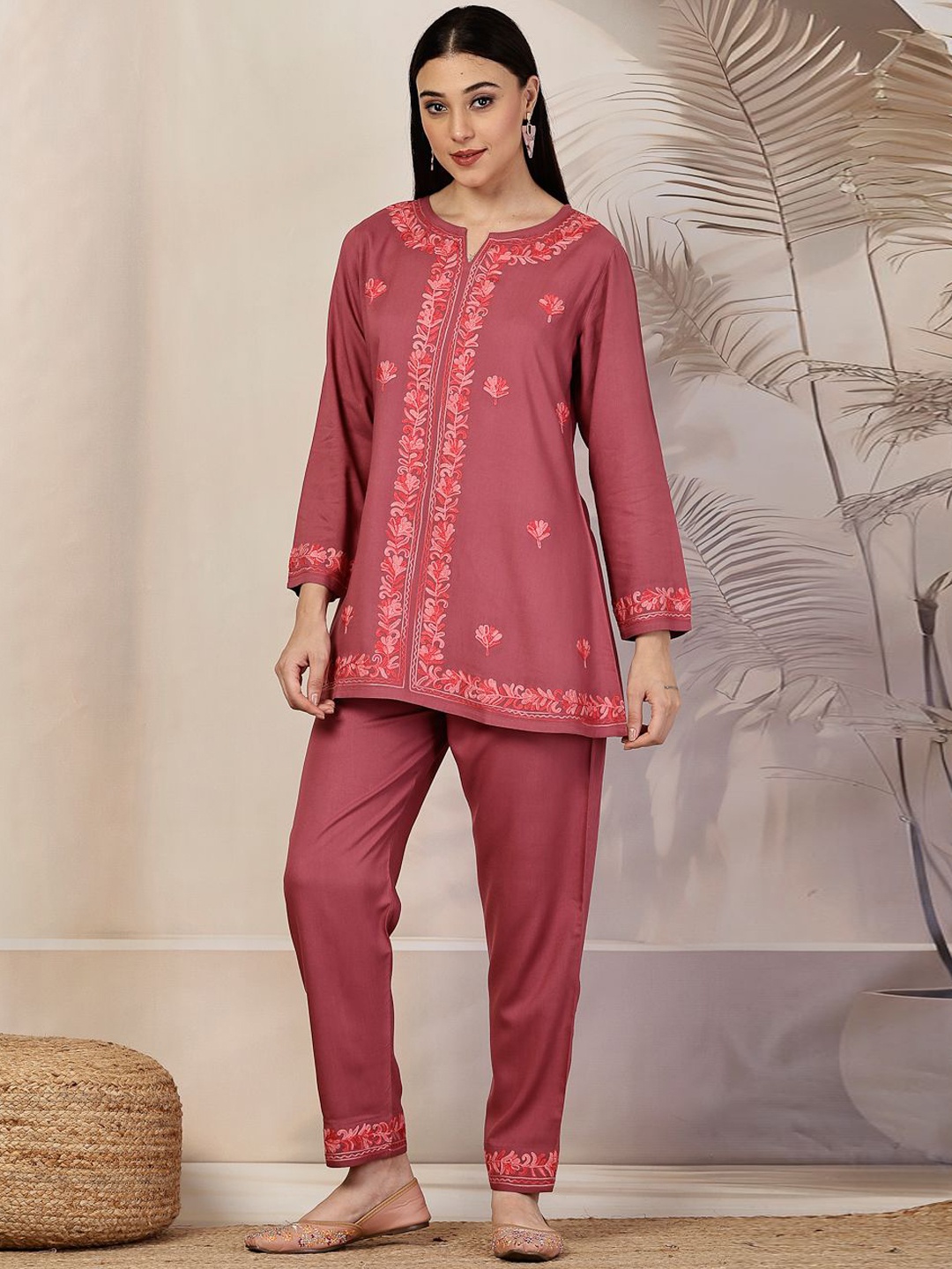 

Qazmi Arisa Aari Work A-Line Pink CoOrd Set
