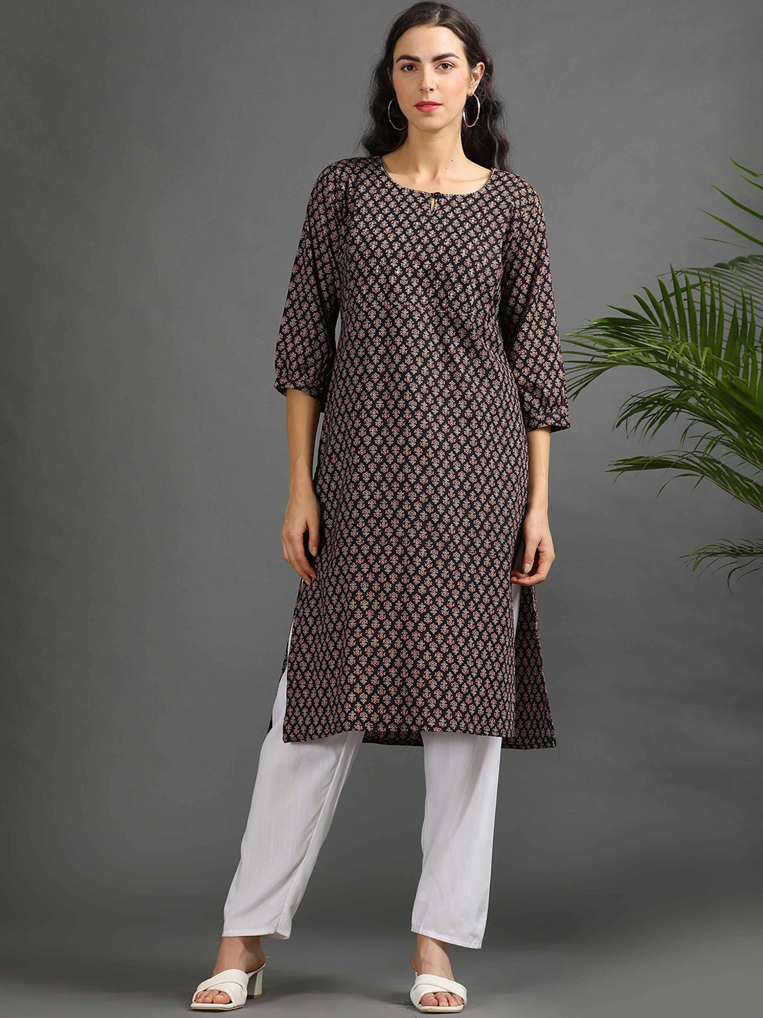 

GOLDSTROMS Floral Printed Cotton Maternity Straight Kurta, Black