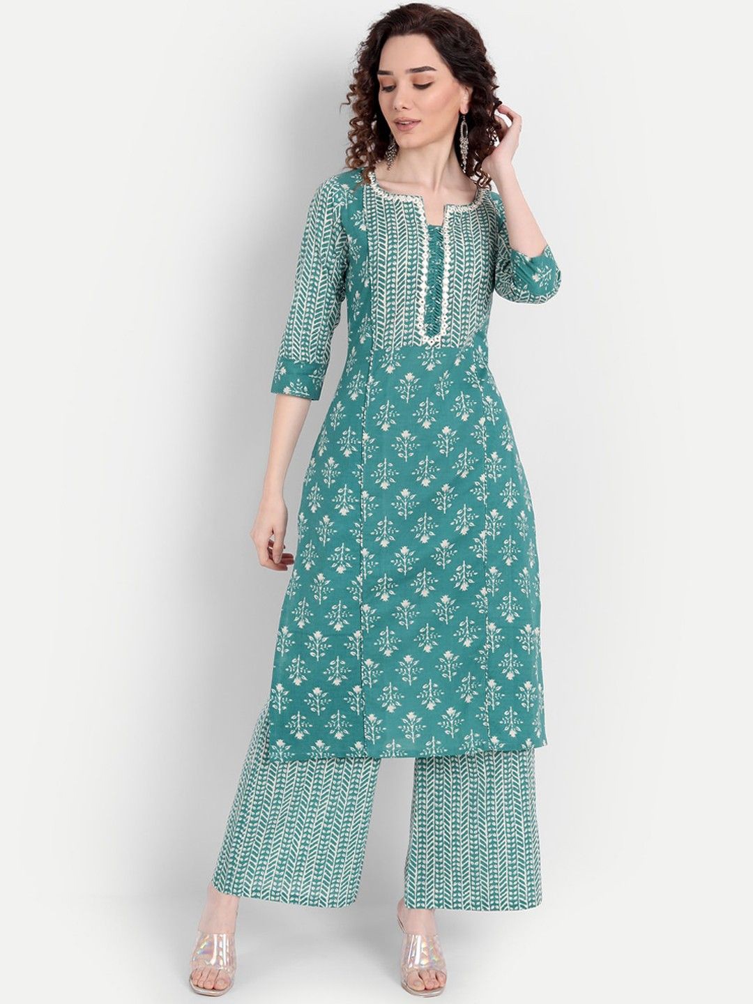 

SAHASIKA Floral Printed Pure Cotton Straight Kurta with Palazzos, Turquoise blue