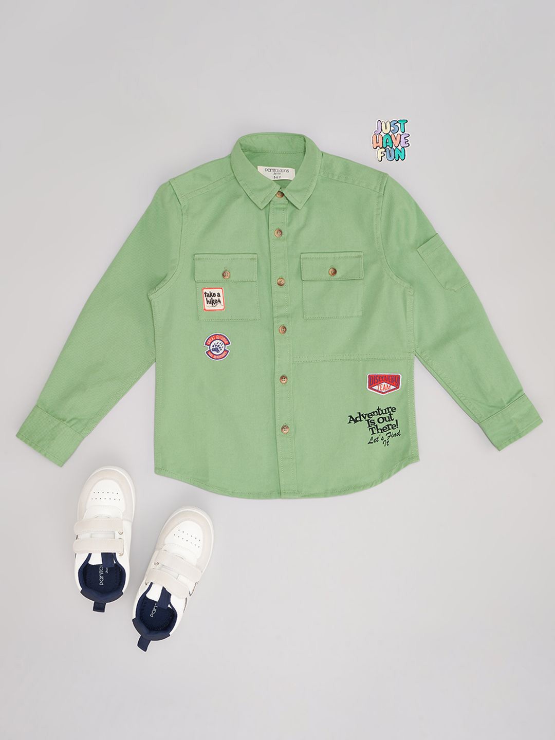 

Pantaloons Junior Boys Spread Collar Typography Printed Cotton Casual Shirt, Green