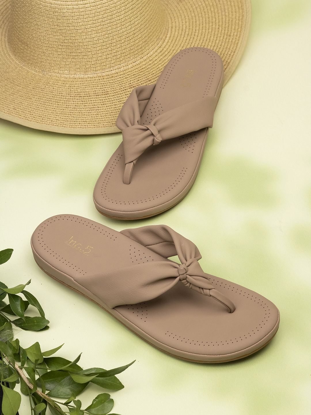 

Inc 5 Women Solid T-Strap Flats, Beige