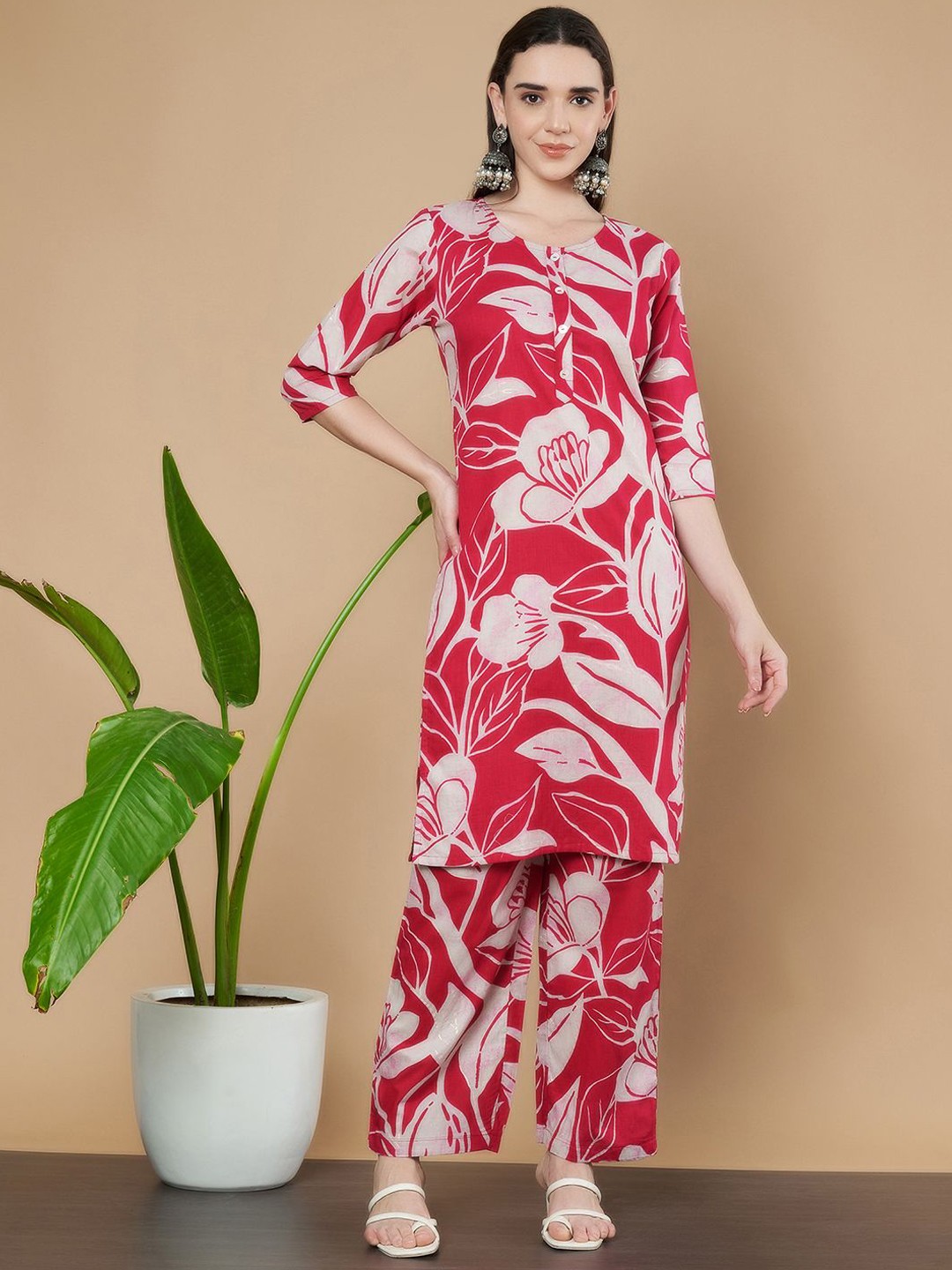 

COTLAND FASHION Floral Printed Pure Cotton Straight Kurta With Palazzo, Red