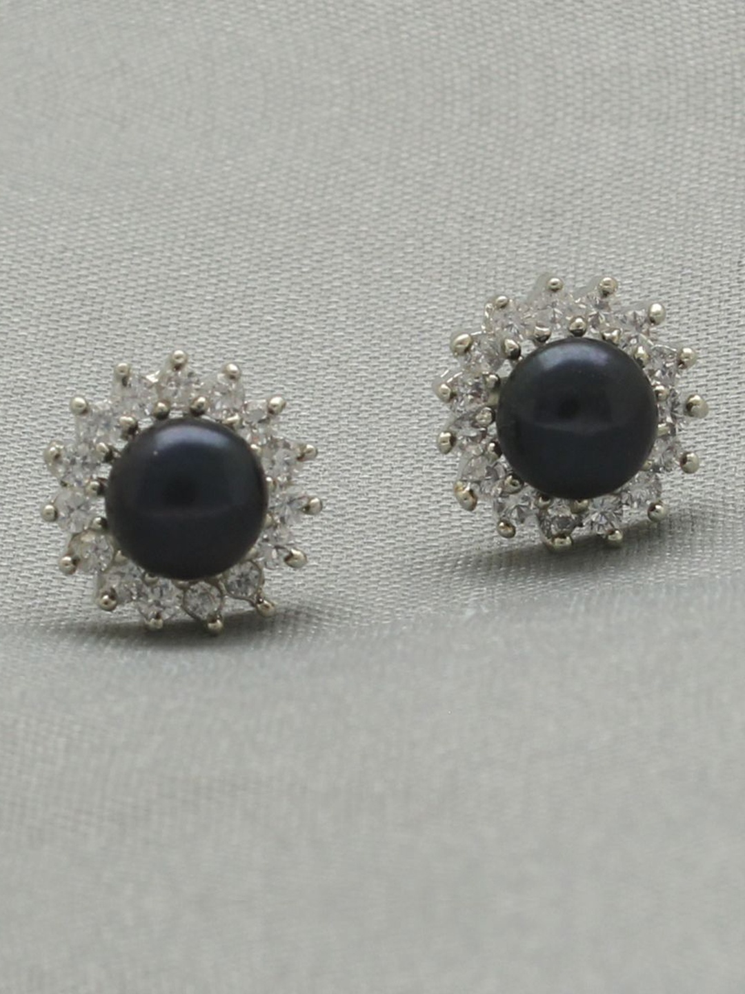 

Sri Jagdamba Pearls Dealer Citran Gold-Plated Beaded Studs