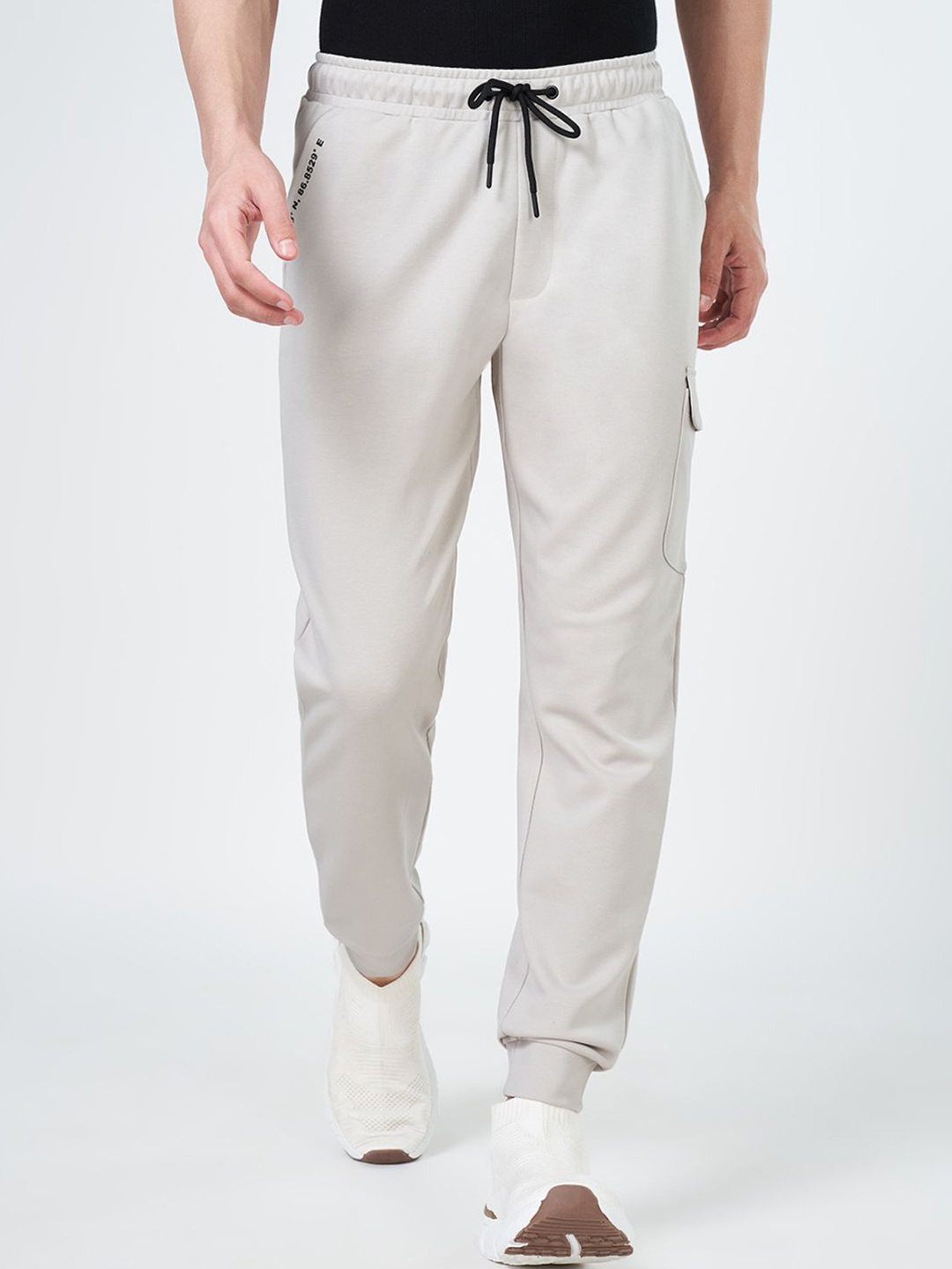 

Ajile by Pantaloons Men Regular Fit Mid-Rise Joggers, Beige