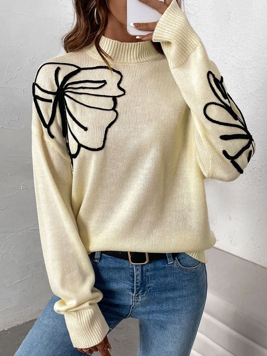 

LULU & SKY Women Embroidred Long Sleeves Pullover Sweaters, Beige