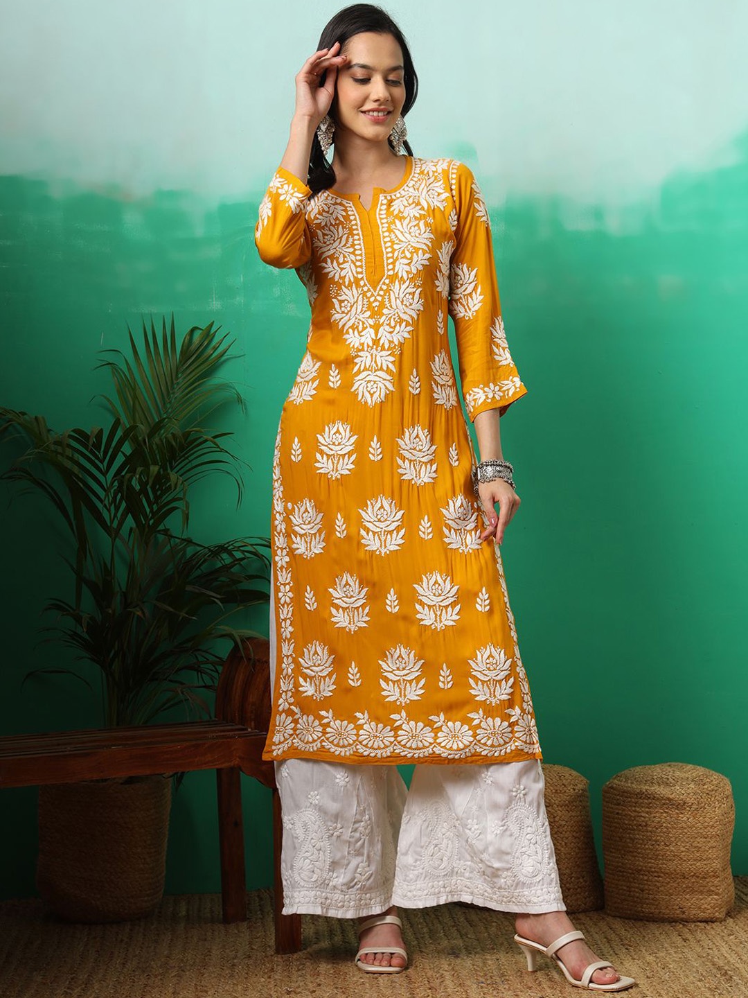 

The Chikan Label Women Ethnic Motifs Hand Embroidered Straight Chikankari Kurta, Yellow