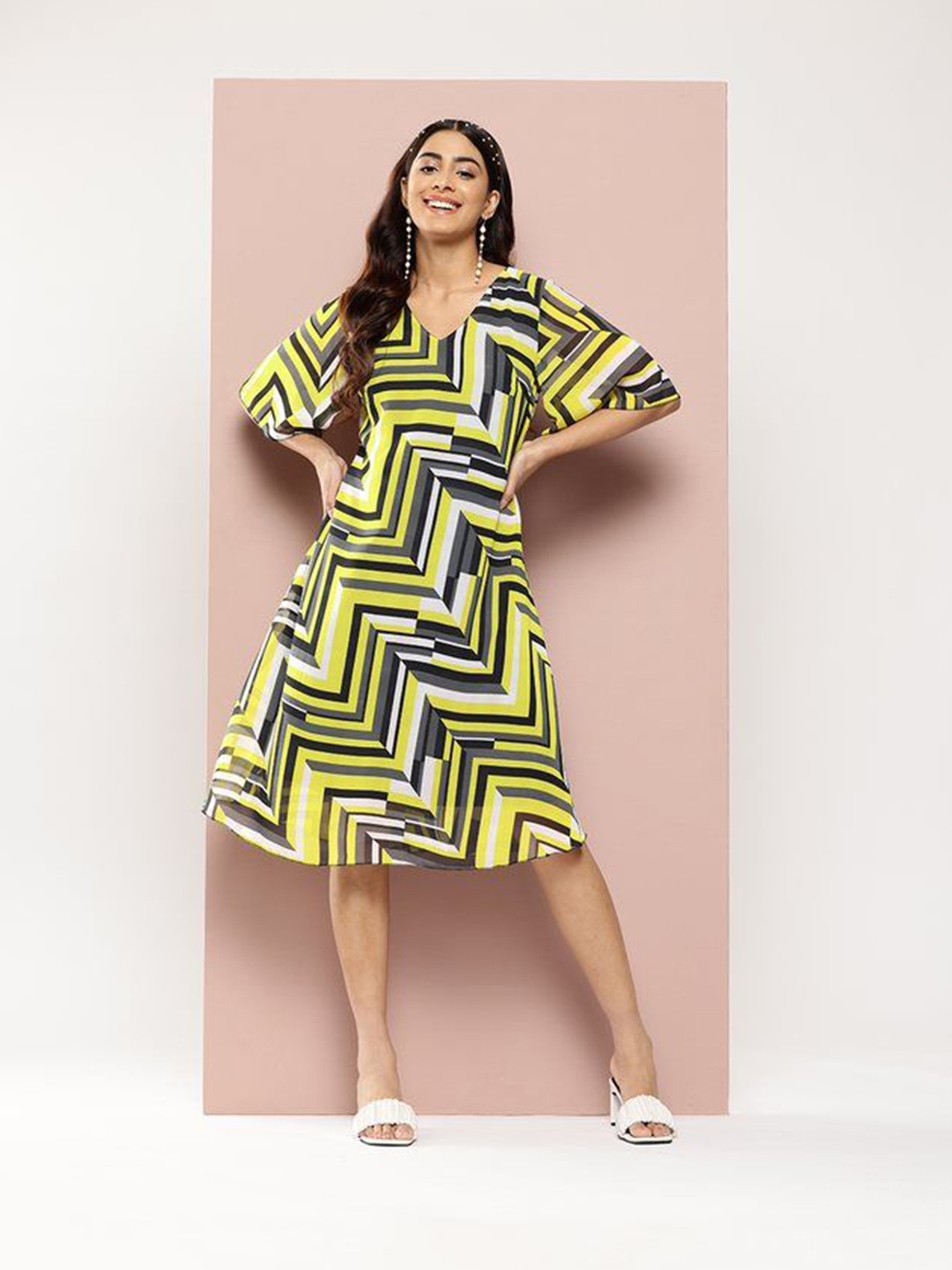 

Qurvii Women Geometric Printed A-Line Dress, Yellow