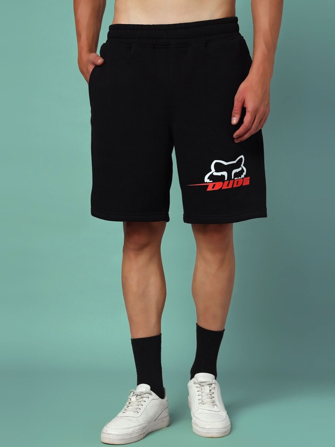 

WEARDUDS Men Graphic Printed Regular Fit Sports Shorts, Black