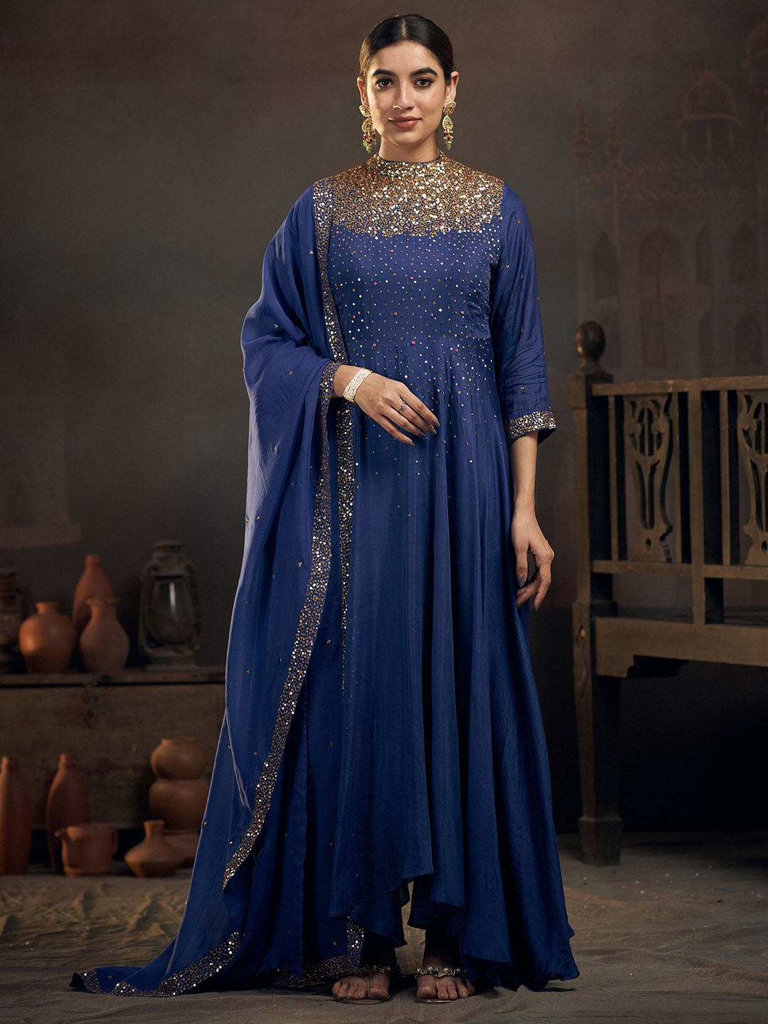 

HIRIKA&DHRUTI Women Embroidered Kurta with Churidar & With Dupatta, Blue