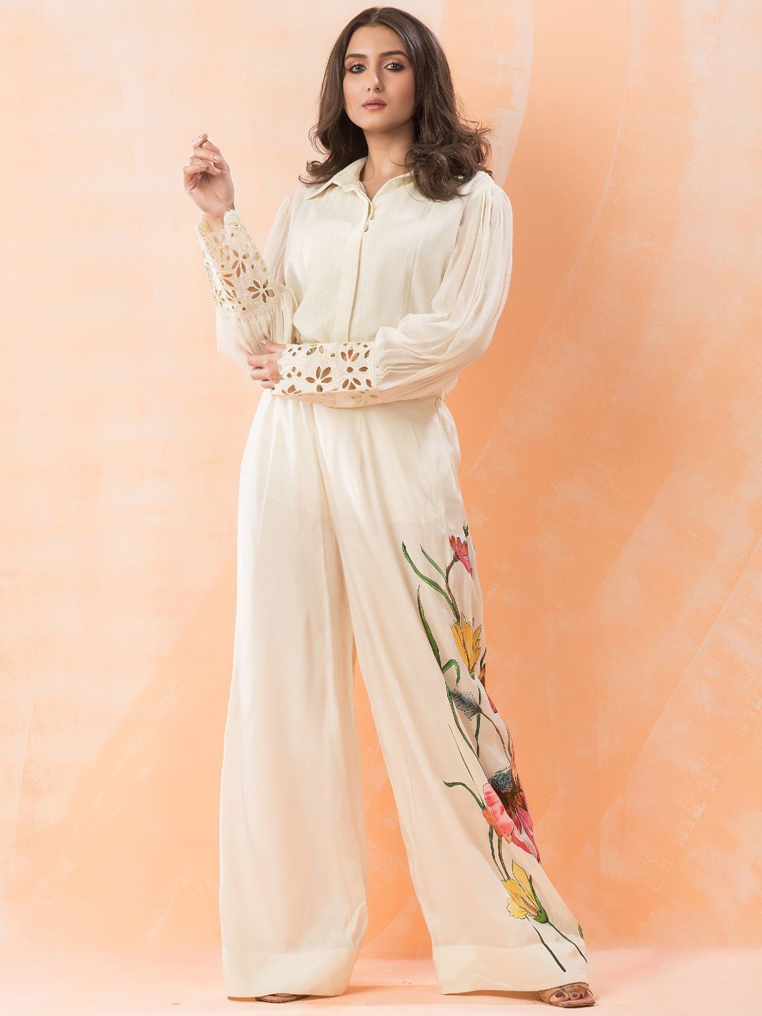 

Zolo Label Printed Schiffli Detail Long Sleeves Shirt With Trouser, Off white