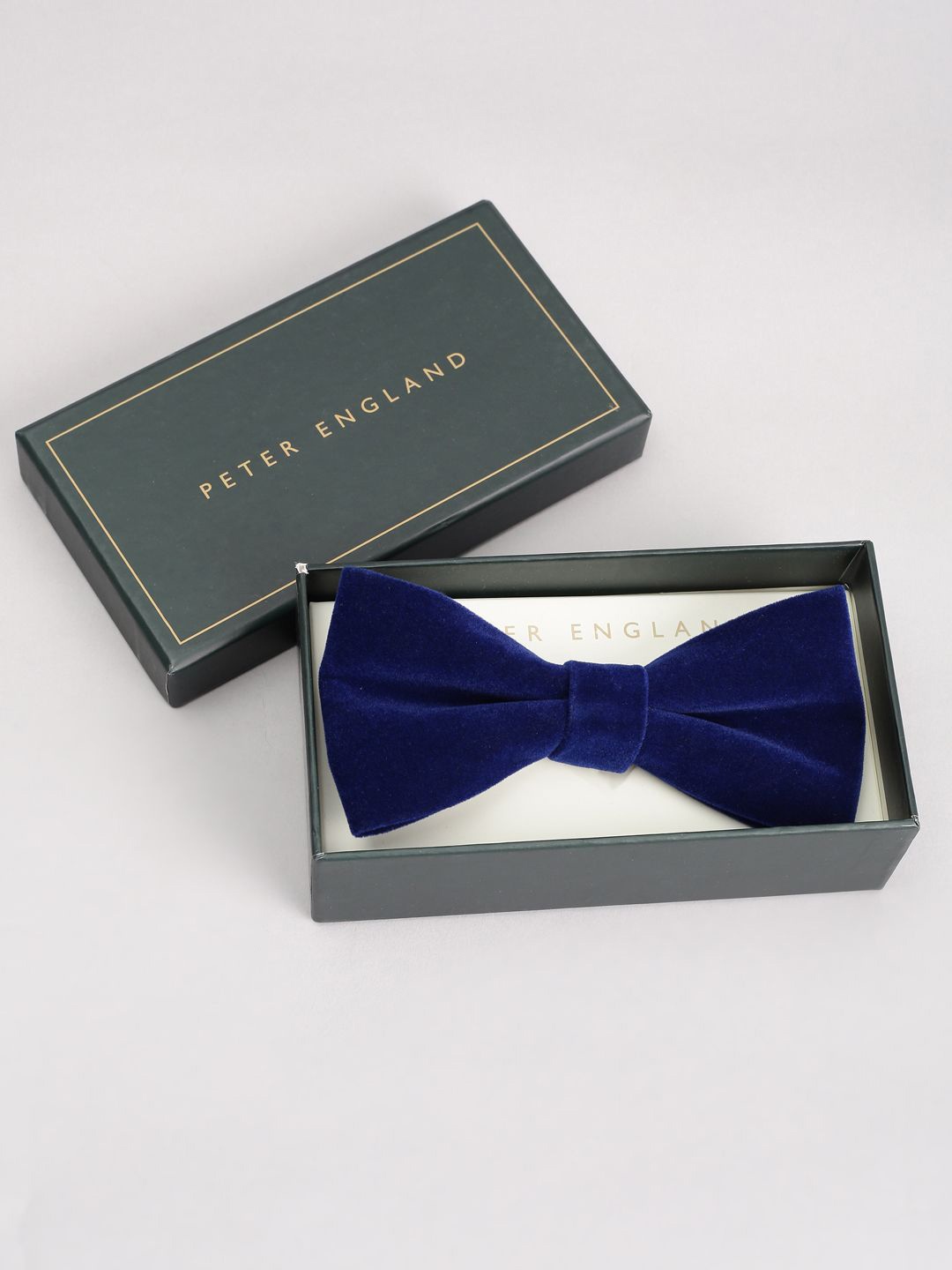 

Peter England Men Bow Tie, Navy blue