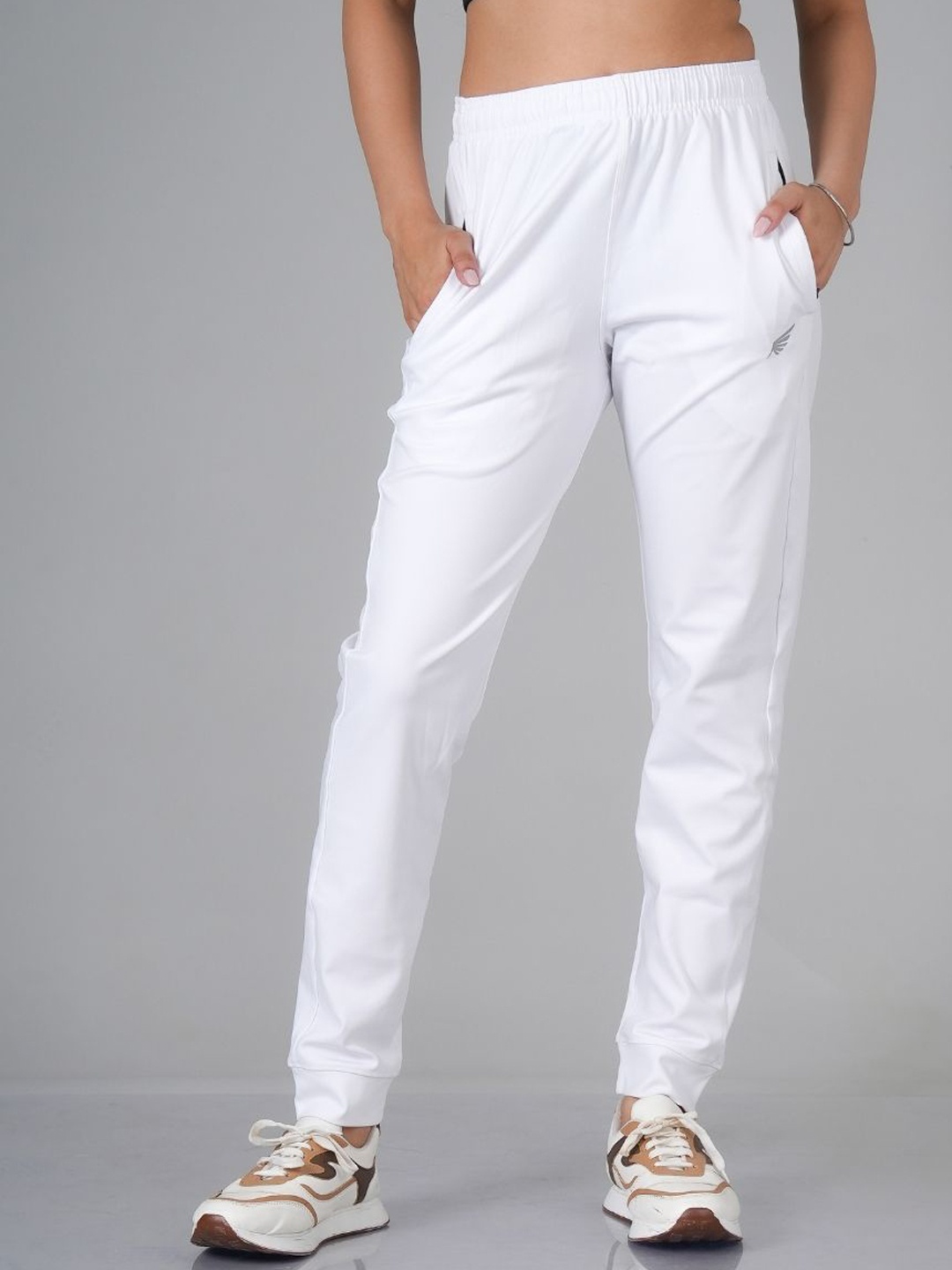 

FLURR Women Smart Regular Fit Mid-Rise Joggers Trousers, White