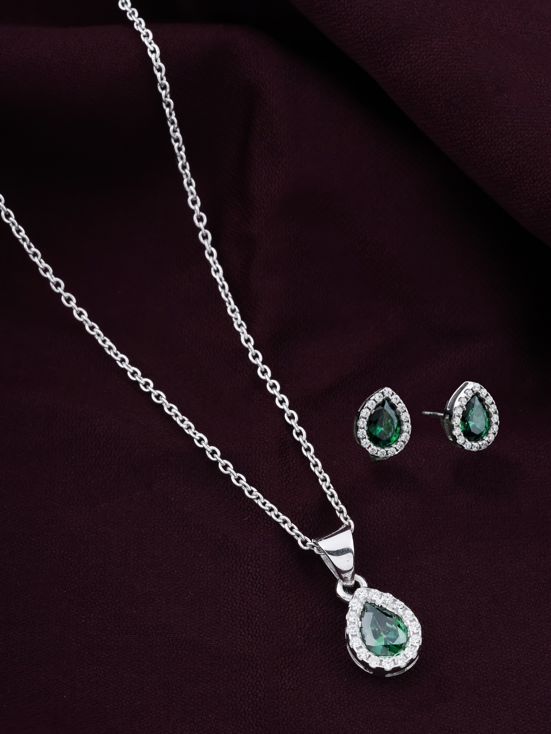 

CAUER 925 Sterling Silver Rhodium Plated Glittering Pear Cut Cz Studded Jewellery Set