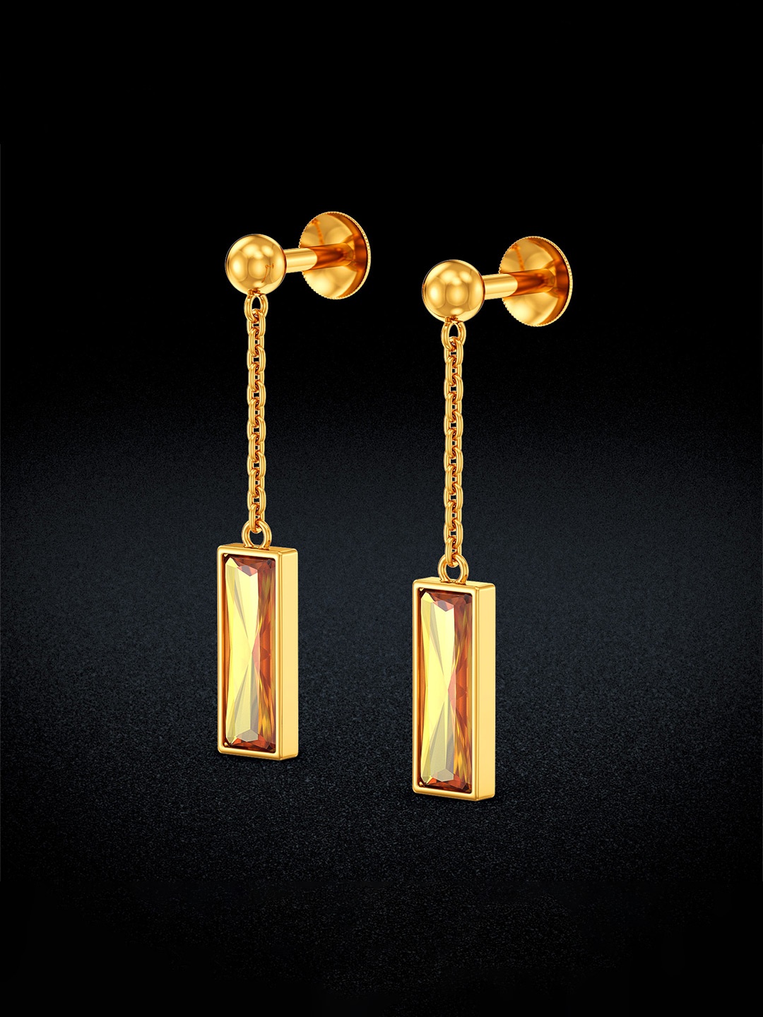 

Joyalukkas Women 22KT Yellow Gold Earrings 2.14 Gm