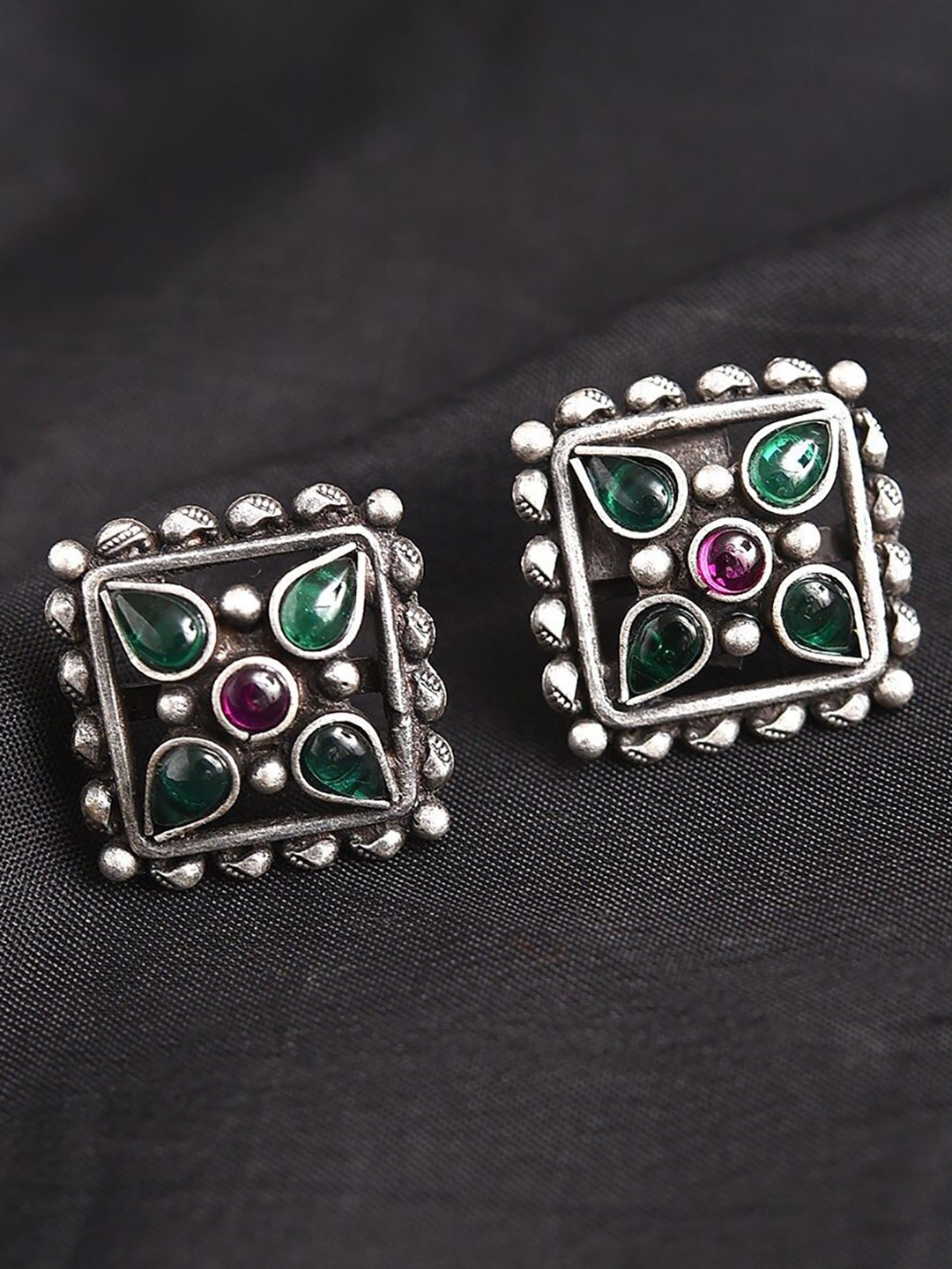 

JAYPORE Silver Stone Studded Contemporary Studs Earrings