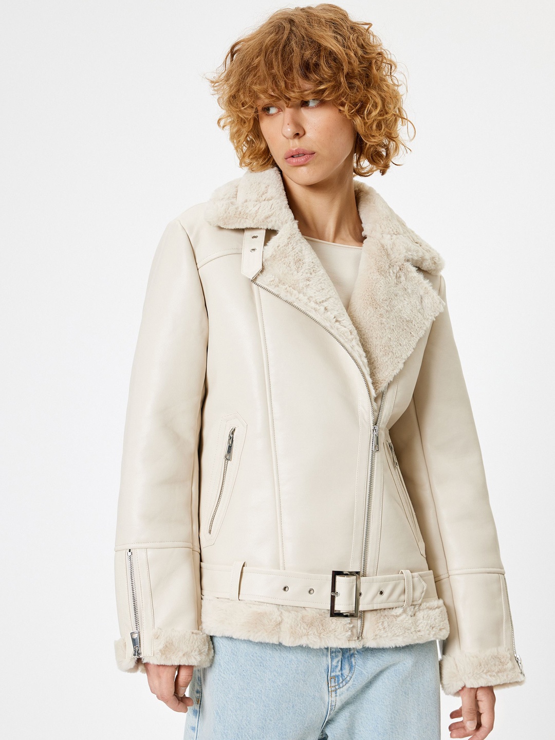

Koton Women Lapel Collar Solid Casual Tailored Jacket, Beige