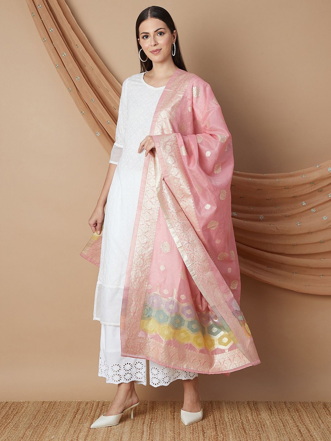 

Melange by Lifestyle Floral Woven Design Zari Dupatta, Pink