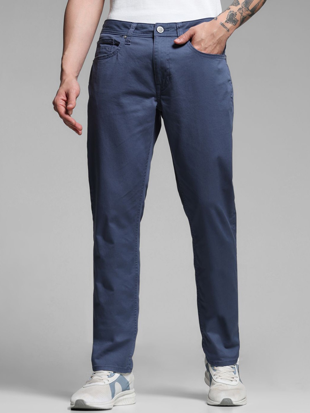 

Jack & Jones Men Low-Rise Chinos Trousers, Blue